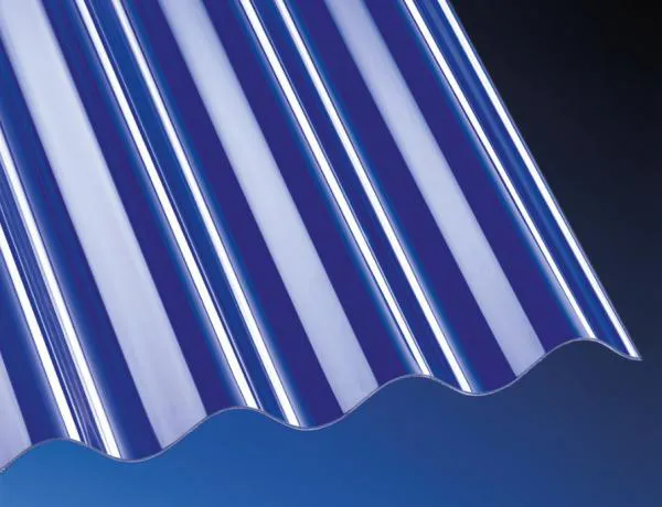 Lichtplatte Polycarbonat 1,3 mm Materialstärke in klar ohne Struktur. Wellenprofil (Sinus) Lichtplatte Polycarbonat 1,3 mm Materialstärke in klar ohne Struktur. Wellenprofil (Sinus)